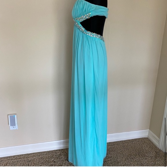 Trixxi Mint Green Strapless Prom Dress - Picture 6 of 7